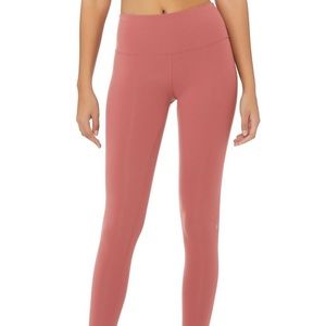 NWT Alo Yoga High-Waist Airbrush Legging